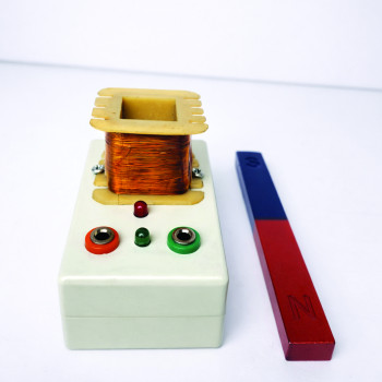 Bộ Dụng Cụ Thí Nghiệm Cảm Ứng Điện Từ Bộ Dụng Cụ Thí Nghiệm Cảm Ứng Điện Từ